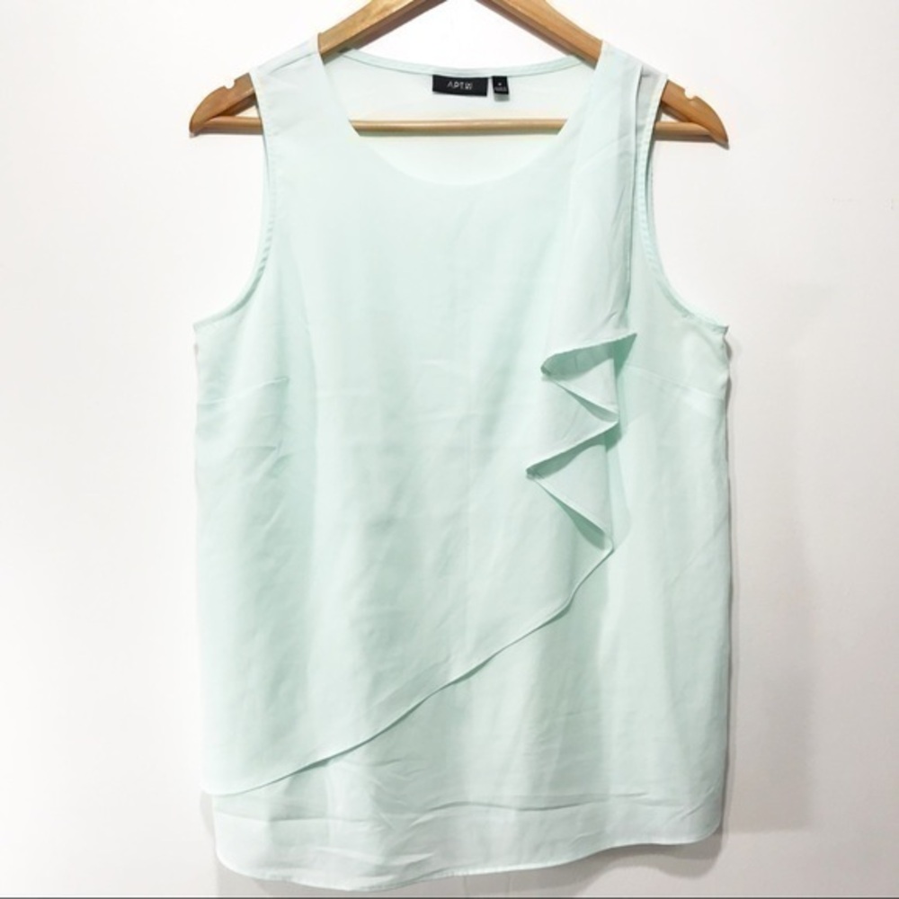 Apt.9 women’s sleeveless blouse size M